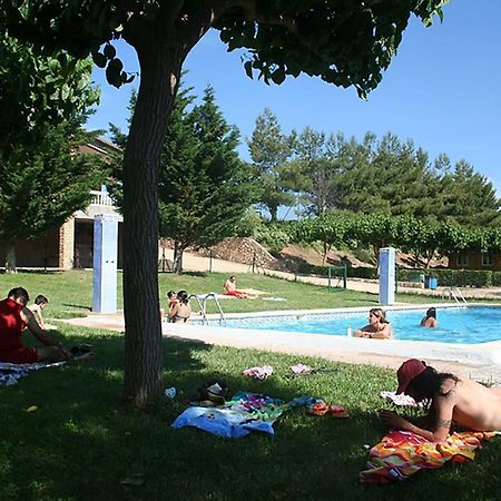 Montsant Park Camping & Bungalow Ulldemolins ภายนอก รูปภาพ