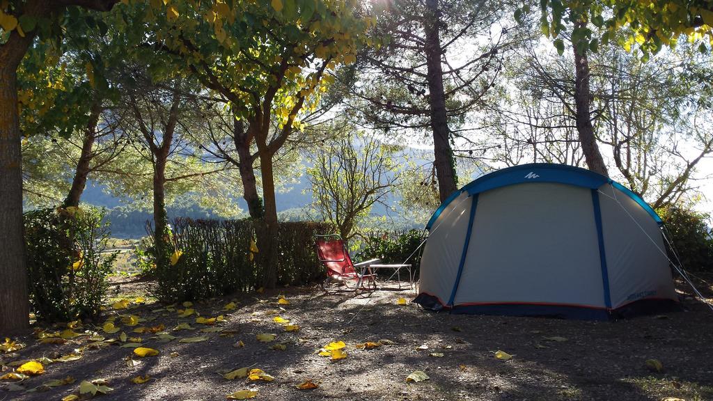 Montsant Park Camping & Bungalow Ulldemolins ภายนอก รูปภาพ
