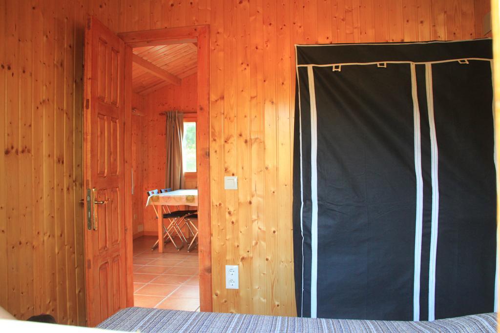 Montsant Park Camping & Bungalow Ulldemolins ภายนอก รูปภาพ